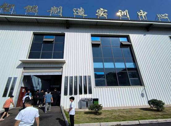 c85e5d1bcb3e7e983b6e77fdd0ee4ce