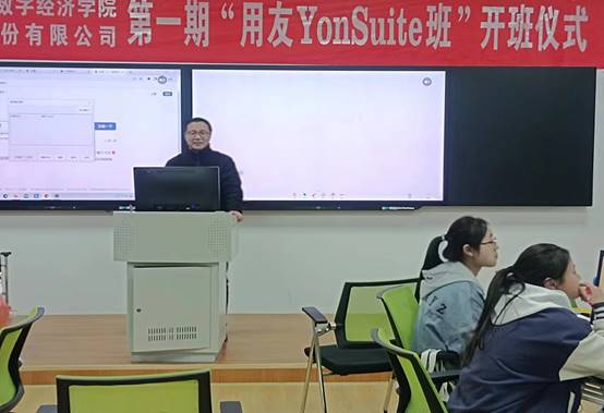 ae81d0be77c77134941b84bbc26d996